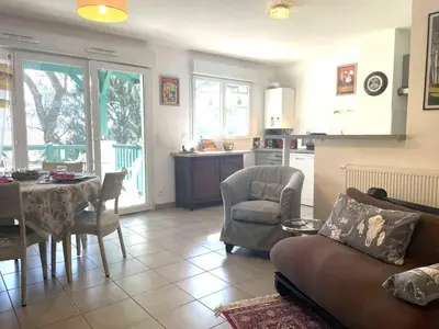 Plan de l'établissement Appartement Confortable à Soorts-Hossegor avec Terrasse, Parking et Wifi Inclus - FR-1-239-944