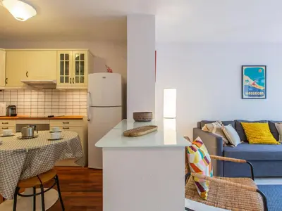 Cuisine ou kitchenette dans l'établissement Apartment Le Bourret-4 by Interhome