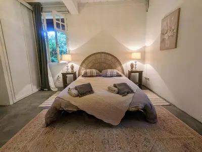 Un ou plusieurs lits dans un hébergement de l'établissement Maison Pimoli : Chambre Garance
