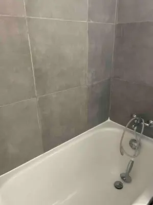 Salle de bains dans l'établissement Appartement rénové au Penon