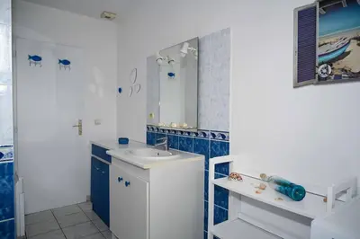 Salle de bains dans l'établissement La Maison Maluti - avec Baby-foot, Billard & Wifi