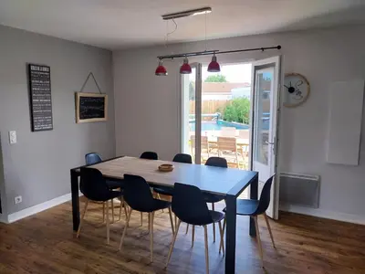 Plan de l'établissement Mimizan Jolie maison moderne avec piscine chauffée 4 Ch et jardin