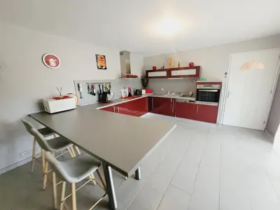 Cuisine ou kitchenette dans l'établissement La Rose des Vents