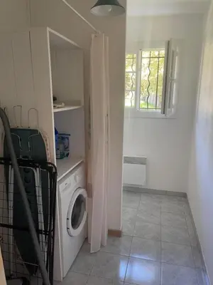 Cuisine ou kitchenette dans l'établissement Bruyeres