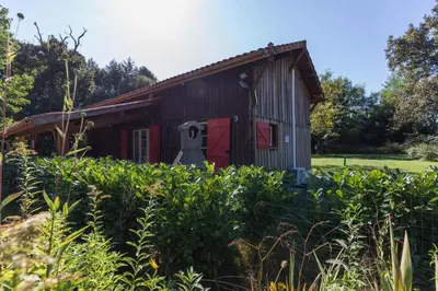 Jardin de l'établissement Gite de pernaout