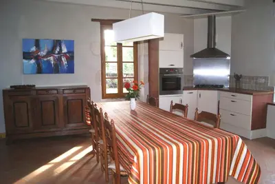 Cuisine ou kitchenette dans l'établissement Maison abelia