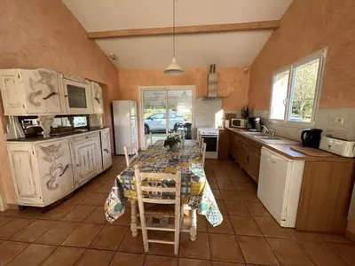 Cuisine ou kitchenette dans l'établissement Yaou