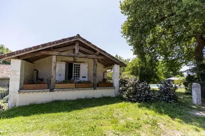 Jardin de l'établissement Gite des granges