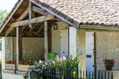 Jardin de l'établissement Gite des granges