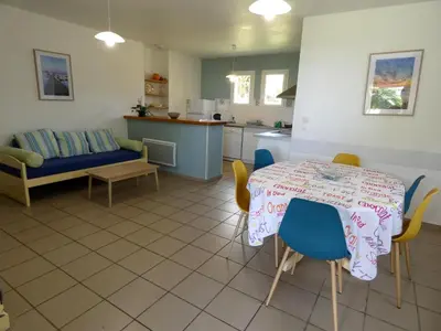 Coin salon dans l'établissement Maremne