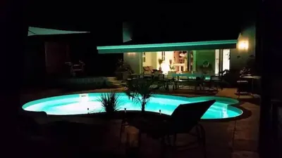 Piscine de l'établissement Villa DO MI SI LA DO RE ou située à proximité