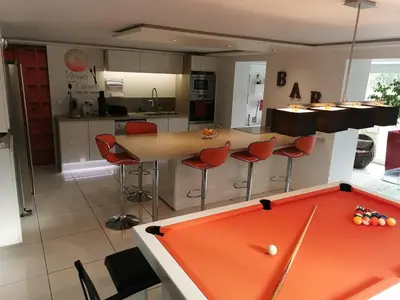 Cuisine ou kitchenette dans l'établissement Villa DO MI SI LA DO RE