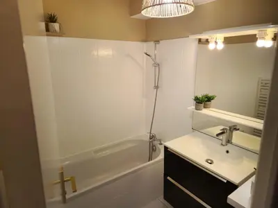 Salle de bains dans l'établissement Logis Gaïa
