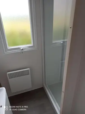 Plan de l'établissement MOBILHOME 3 CHBRES 2 SDE 2 WC LV LL TV CLIM TOUT CONFORT
