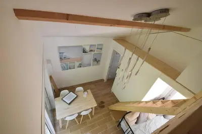 Plan de l'établissement Adorable maison d'hôtes avec piscine- tiny house