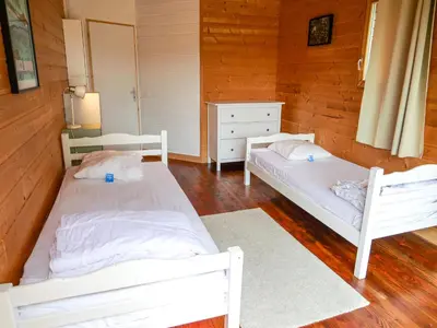 Un ou plusieurs lits dans un hébergement de l'établissement Villa Ti'plage, piscine privative, proche océan