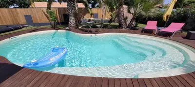 Piscine de l'établissement VILLA TESTERINE ou située à proximité