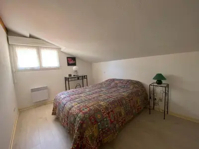 Plan de l'établissement Maison paisible à Capbreton, 3 chambres, terrasse, jardin, proche Hossegor, parking inclus - FR-1-413-222