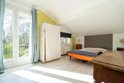 Un ou plusieurs lits dans un hébergement de l'établissement Villa l'Accalmie - 10 pers - Entre lac et mer