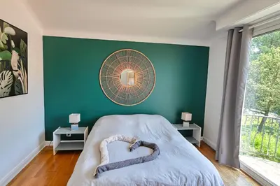 Un ou plusieurs lits dans un hébergement de l'établissement Villa l'Accalmie - 10 pers - Entre lac et mer