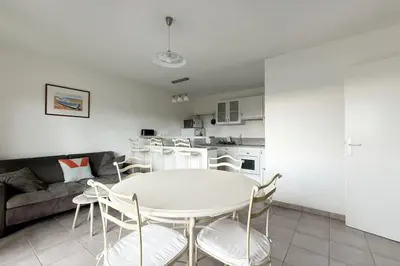Cuisine ou kitchenette dans l'établissement T2 4 couchages à 2 pas du Bassin