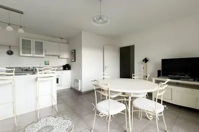 Cuisine ou kitchenette dans l'établissement T2 4 couchages à 2 pas du Bassin