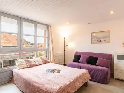 Un ou plusieurs lits dans un hébergement de l'établissement Studio Galerie Casino by Interhome