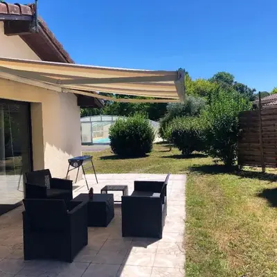Maison avec Piscine à Pontenx-les-Forges