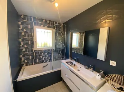 Salle de bains dans l'établissement Maison la teste centre