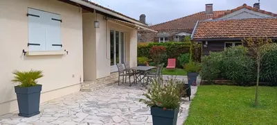 Jardin de l'établissement Maison la teste centre