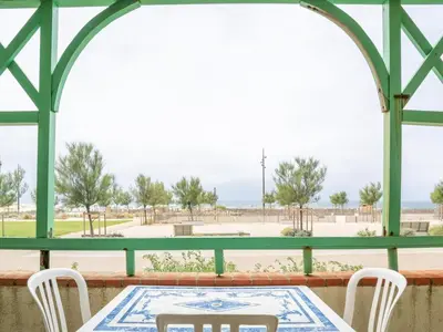 Balcon ou terrasse dans l'établissement Appartement à Mimizan Plage pour 4 pers, face à l'océan, balcon, parking, ménage inclus - FR-1-50-120