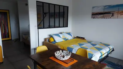 Un ou plusieurs lits dans un hébergement de l'établissement Mimizan-Plage - Grand Studio - 1 à 4 pers - Tout confort - 6 mn à pieds de la plage