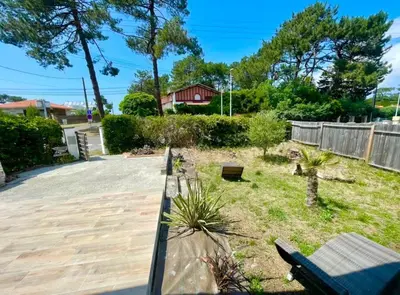 Jardin de l'établissement Caporizon-Villa Courant-Terrasse-Proche Plage