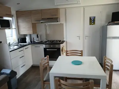 Cuisine ou kitchenette dans l'établissement les Dunes de Contis