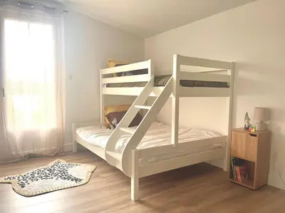 Un ou plusieurs lits dans un hébergement de l'établissement Villa Nolaene, 8-9 pers, Piscine, Calme et Moderne