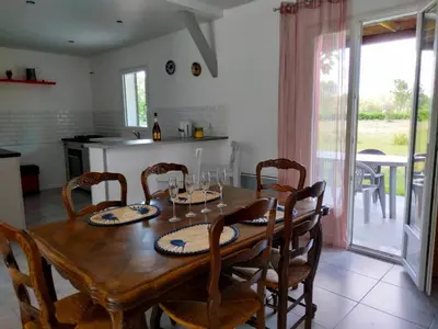 Cuisine ou kitchenette dans l'établissement Amarante des Landes