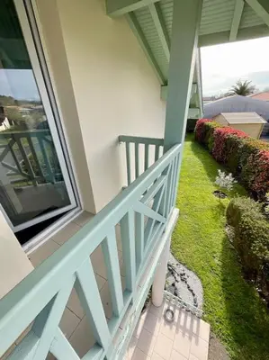 Jardin de l'établissement La Villa Louca - Charme, Soleil & Détente aux Portes des Landes