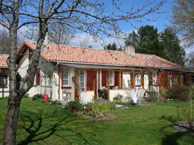 Jardin de l'établissement Guesthouse La Burle