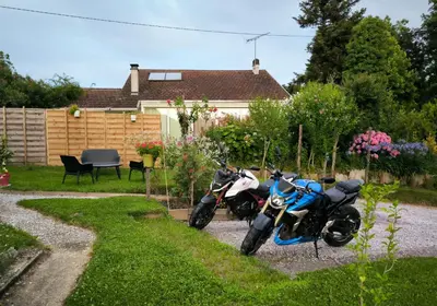 Jardin de l'établissement Les Treilles de Salies - Studio au calme