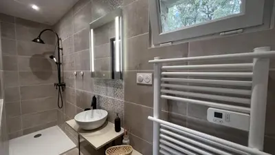 Salle de bains dans l'établissement Gîte 4/6 personnes La mélodie du bonheur