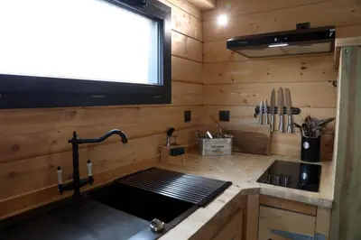 Cuisine ou kitchenette dans l'établissement Cab-Appart Mont de Marsan