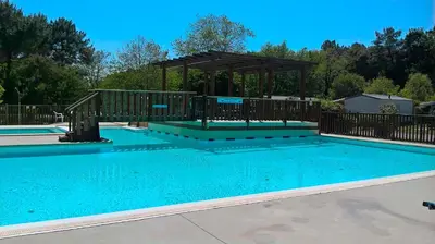 Piscine de l'établissement Mobilhome Labenne Océan ou située à proximité