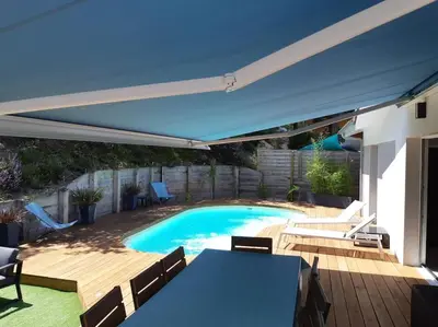 Piscine de l'établissement Jolie maison moderne et sereine à Labenne ou située à proximité