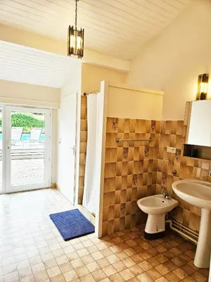 Salle de bains dans l'établissement Villa don du ciel