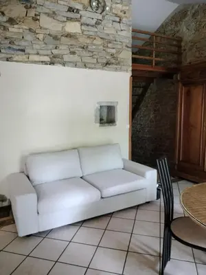 Coin salon dans l'établissement Maison Pucet