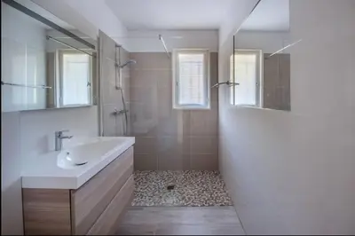 Salle de bains dans l'établissement Pyla Villa DE LA DUNE Promo 2026