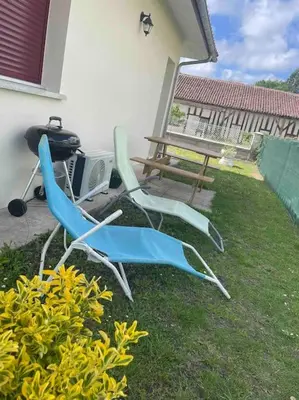 Jardin de l'établissement Appartement à 15 min des plages