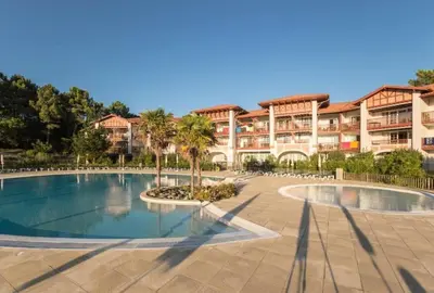 Piscine de l'établissement Résidence Le Domaine de Gascogne - maeva Home - Appartement 2 pièces 4 personnes Confort MAE-4457 ou située à proximité