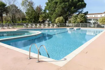 Piscine de l'établissement Village Moliets - maeva Home - Appartement 2 Pièces 5 Personnes Confort MAE-4322 ou située à proximité