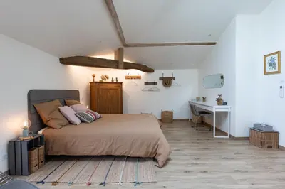 Un ou plusieurs lits dans un hébergement de l'établissement L'Aparté